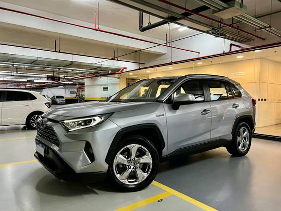 TOYOTA RAV4 2.5 VVT-IE HYBRID SX AWD CVT TOYOTA RAV4 2.5 VVT-IE HYBRID SX AWD CVT